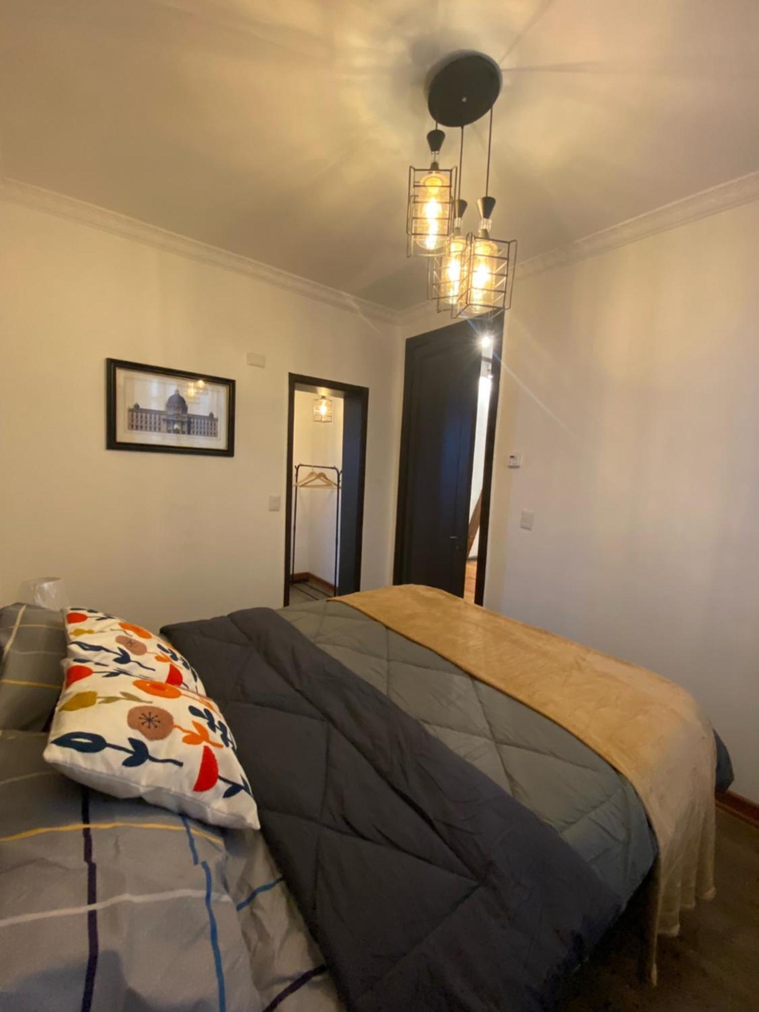 Hostal El Raco Santiago Buitenkant foto