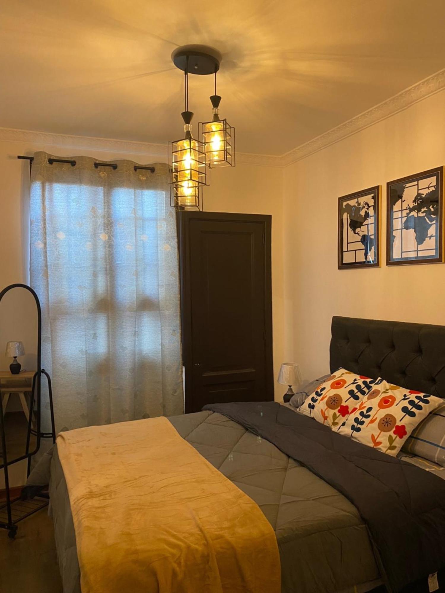 Hostal El Raco Santiago Buitenkant foto